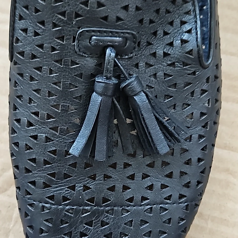 Patricia Nash Francesca black perforated tassel loafers-10 - Picture 7 of 11